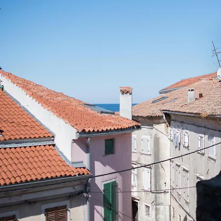 Historic Old Town Apartment With The Best View In Town Porec Exterior photo